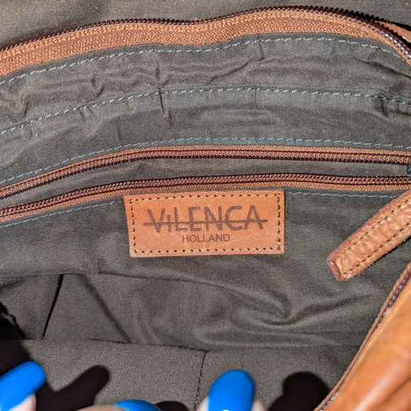 Vilenca Holland Elegant Woven Leather Crossbody Bag in Brown - Picture 4 of 9